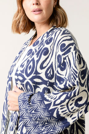 Curve Border Print Kimono